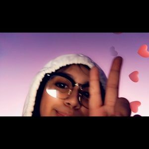 Meet your Posher, Melanie